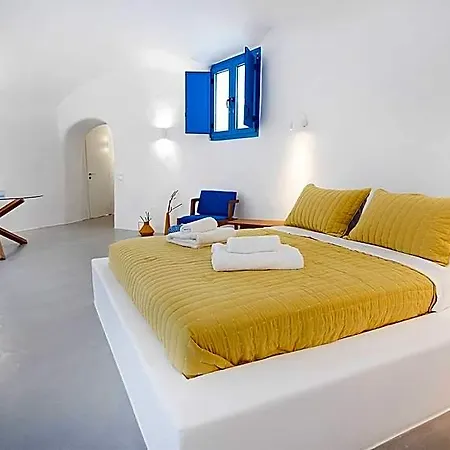 Christos Honeymoon Otel 3*